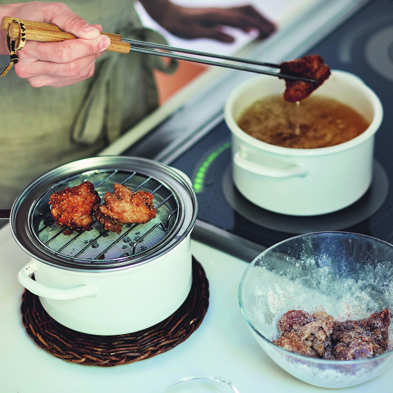 ベルメゾン 琺瑯のあげ天ポット ホワイト